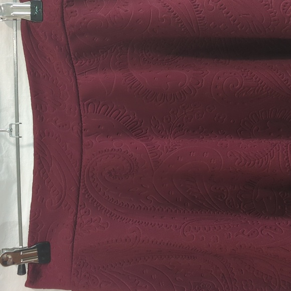 Charlotte Russe | Embossed Knit Circular Skater Skirt Mini Swirly Elasticized| M - Picture 2 of 10